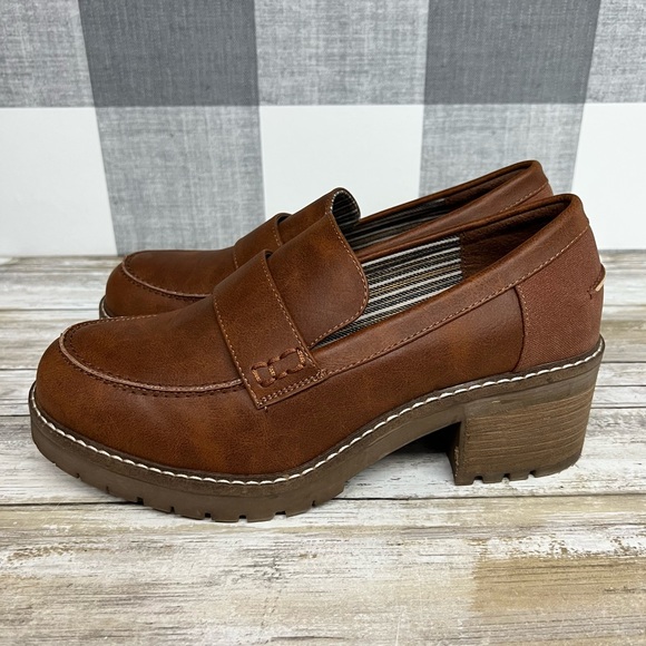 Lane Bryant Chunky Platform Loafer Wide Width - Picture 5 of 12